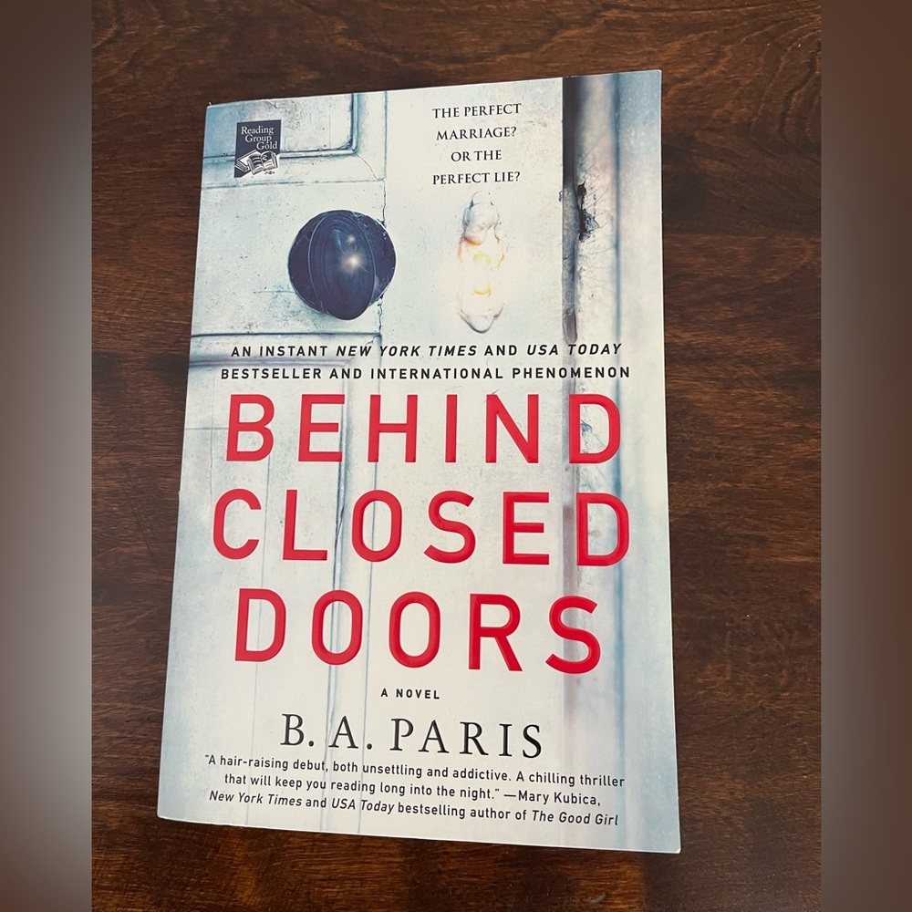 📚3 for $15 📚 Behind Closed Doors - B.A. Paris